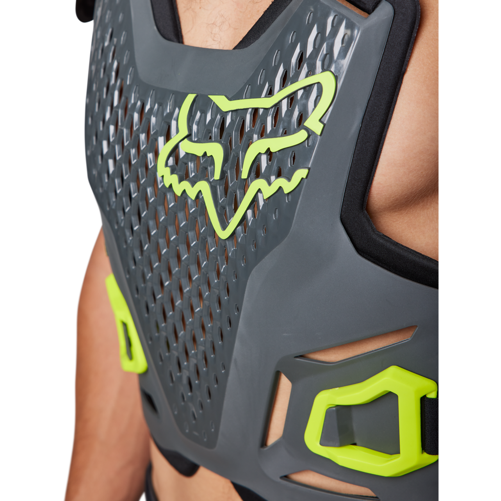 R3 Chest Guard
